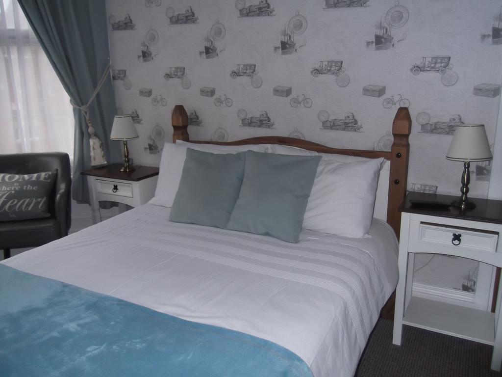 J's Mayfair Guest House Blackpool Extérieur photo