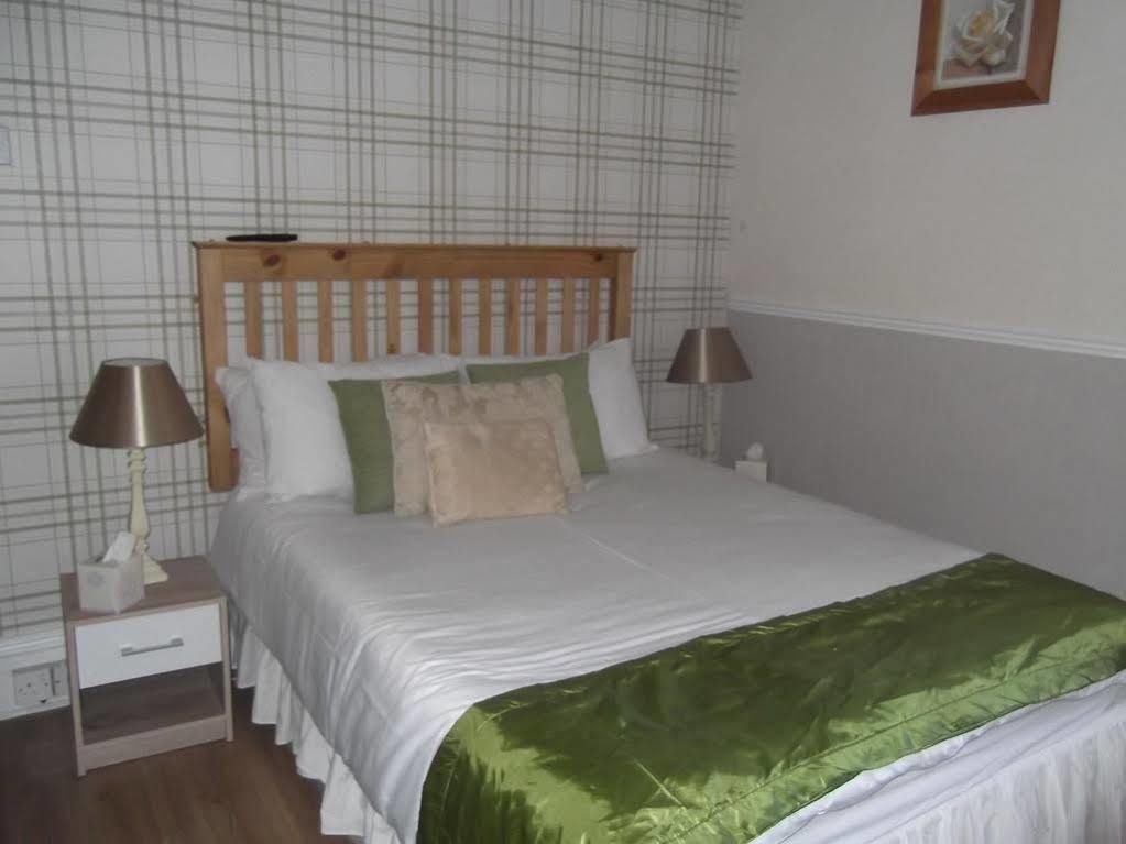 J's Mayfair Guest House Blackpool Extérieur photo